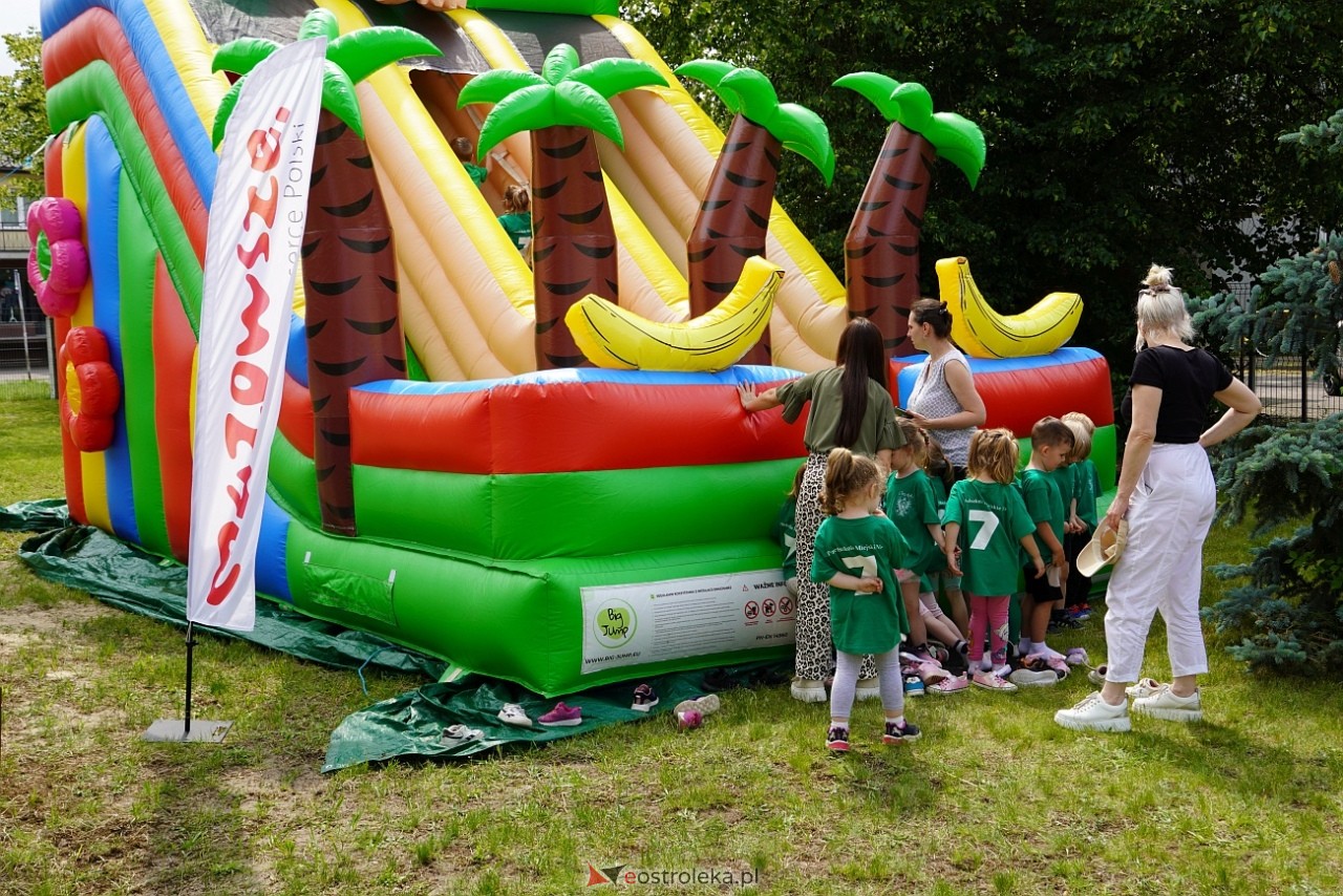 Rodzinny Dzień Dziecka w Przedszkolu Miejskim nr 7 [3.06.2025] - zdjęcie #30 - eOstroleka.pl