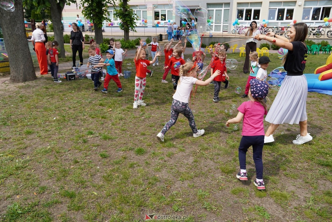 Rodzinny Dzień Dziecka w Przedszkolu Miejskim nr 7 [3.06.2025] - zdjęcie #26 - eOstroleka.pl