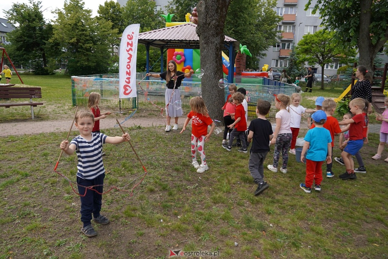 Rodzinny Dzień Dziecka w Przedszkolu Miejskim nr 7 [3.06.2025] - zdjęcie #23 - eOstroleka.pl