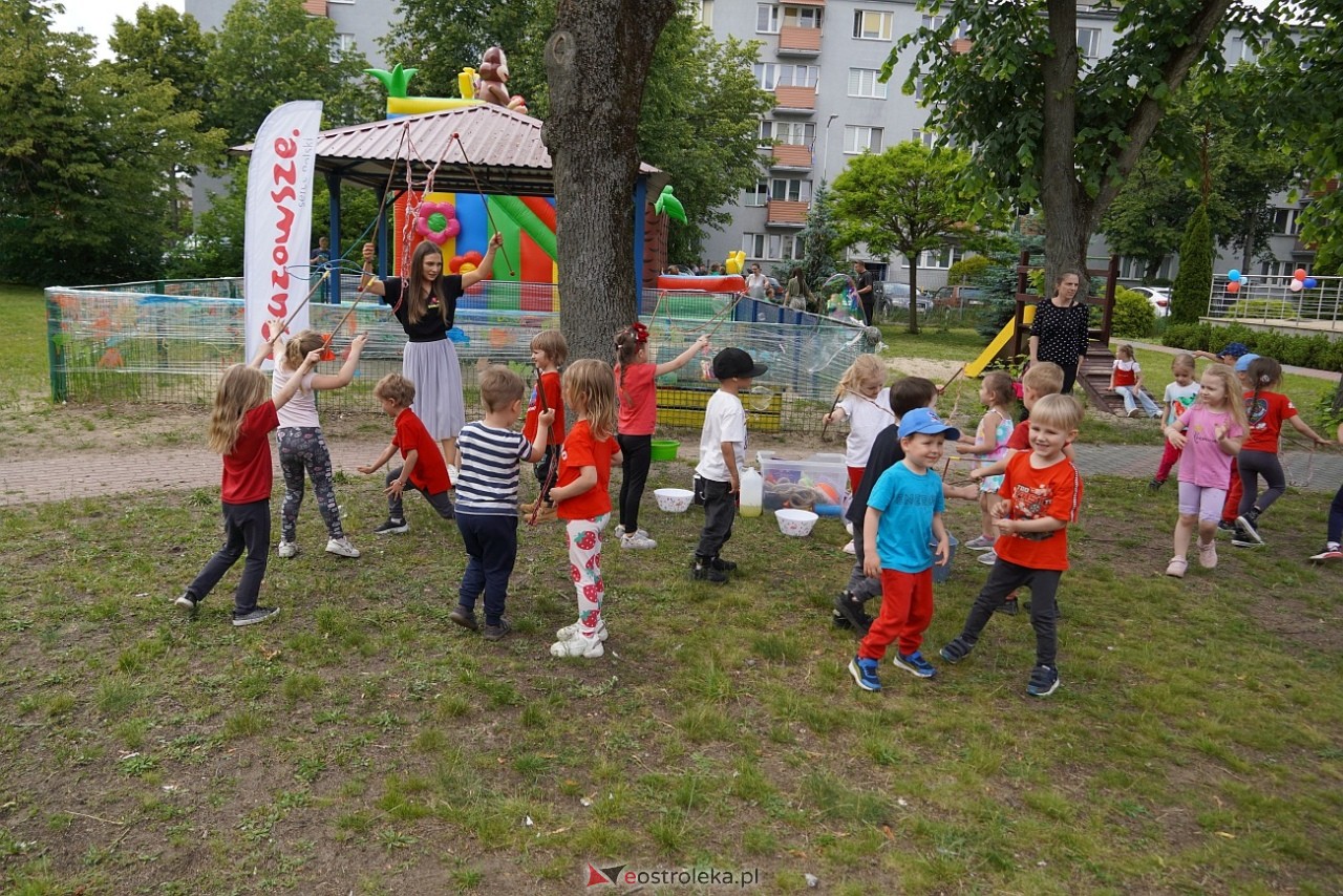 Rodzinny Dzień Dziecka w Przedszkolu Miejskim nr 7 [3.06.2025] - zdjęcie #21 - eOstroleka.pl