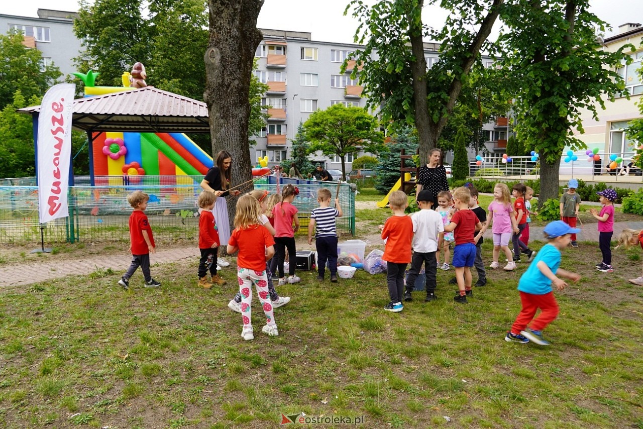 Rodzinny Dzień Dziecka w Przedszkolu Miejskim nr 7 [3.06.2025] - zdjęcie #20 - eOstroleka.pl