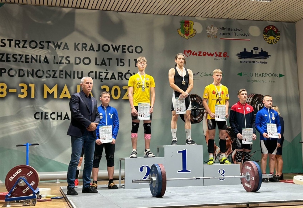 Mistrzostwa KZ LZS w podnoszeniu ciężarów - zdjęcie #8 - eOstroleka.pl