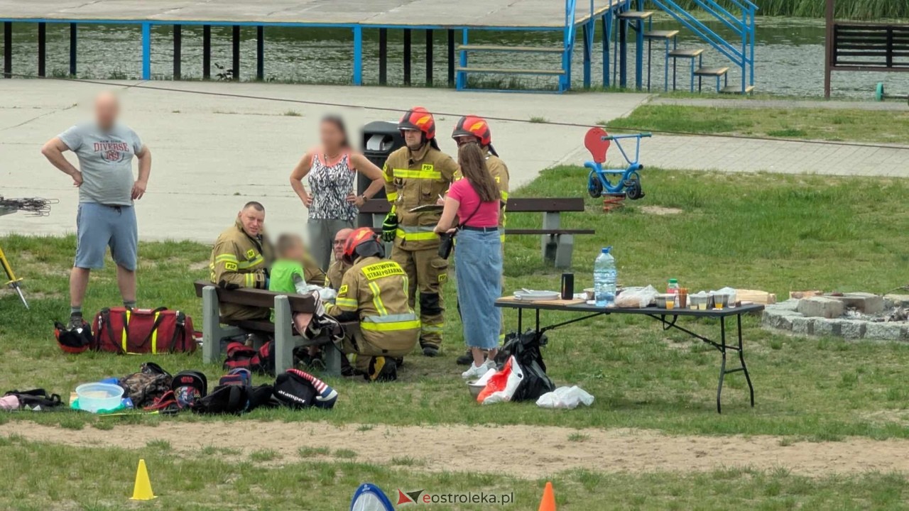 Wypadek na plaży miejskiej w Ostrołęce [04.06.2025] - zdjęcie #2 - eOstroleka.pl