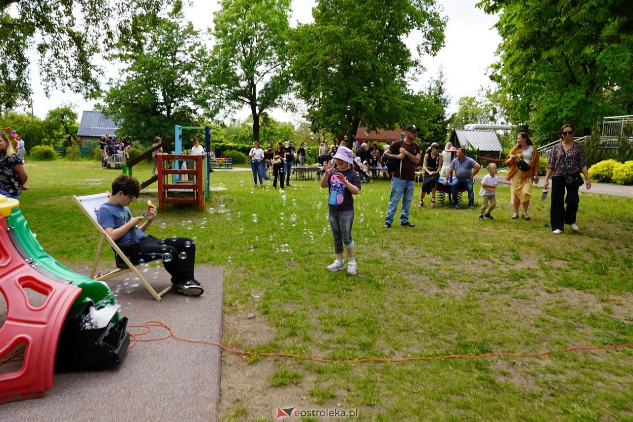Rodzinny Dzień Dziecka w Przedszkolu Miejskim nr 5 [4.06.2025] - zdjęcie #9 - eOstroleka.pl