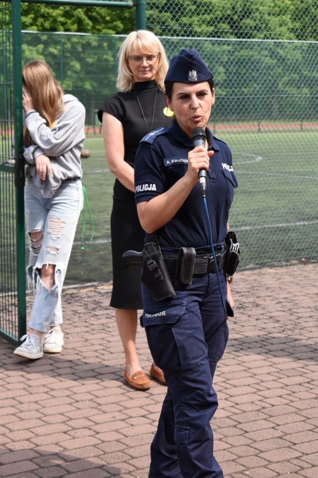 Piknik Mundurowy i Egzamin Sprawnościowy w ZSZ nr 2 w Ostrołęce [03.06.2025] - zdjęcie #20 - eOstroleka.pl