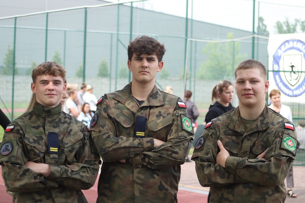 Piknik Mundurowy i Egzamin Sprawnościowy w ZSZ nr 2 w Ostrołęce [03.06.2025] - zdjęcie #4 - eOstroleka.pl