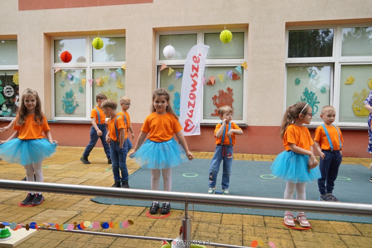 Rodzinny Dzień Dziecka w Przedszkolu Miejskim nr 13 [5.06.2025] - zdjęcie #57 - eOstroleka.pl