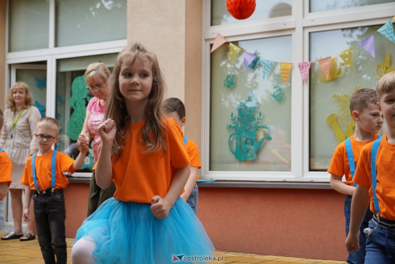 Rodzinny Dzień Dziecka w Przedszkolu Miejskim nr 13 [5.06.2025] - zdjęcie #53 - eOstroleka.pl