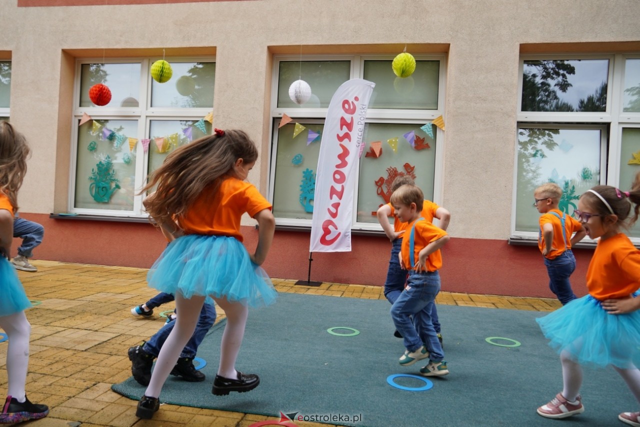 Rodzinny Dzień Dziecka w Przedszkolu Miejskim nr 13 [5.06.2025] - zdjęcie #50 - eOstroleka.pl