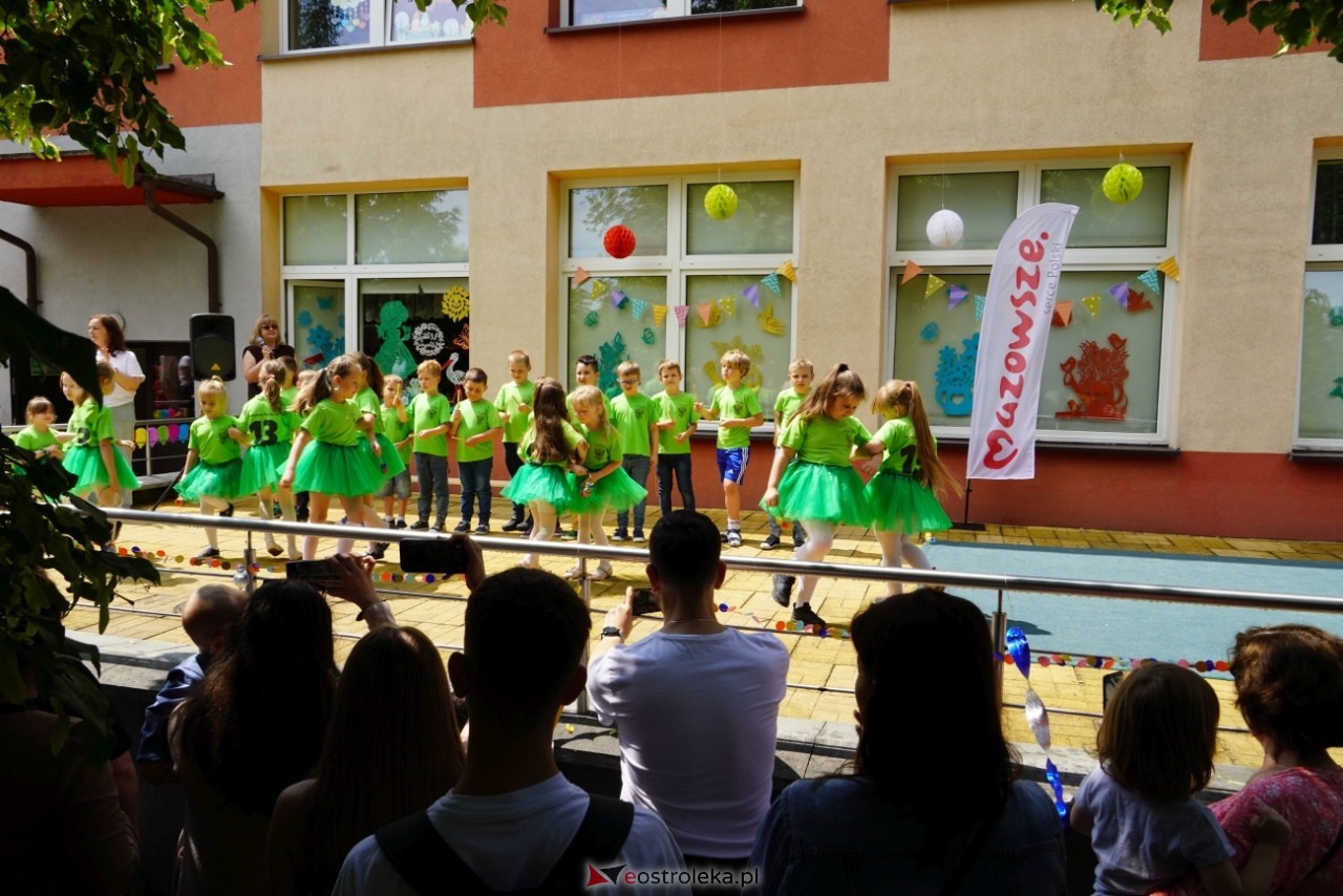 Rodzinny Dzień Dziecka w Przedszkolu Miejskim nr 13 [5.06.2025] - zdjęcie #40 - eOstroleka.pl
