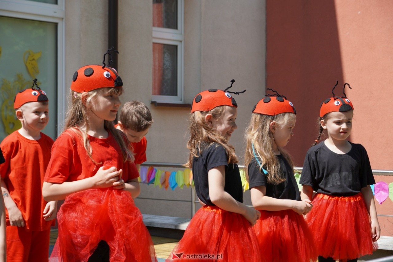Rodzinny Dzień Dziecka w Przedszkolu Miejskim nr 13 [5.06.2025] - zdjęcie #32 - eOstroleka.pl