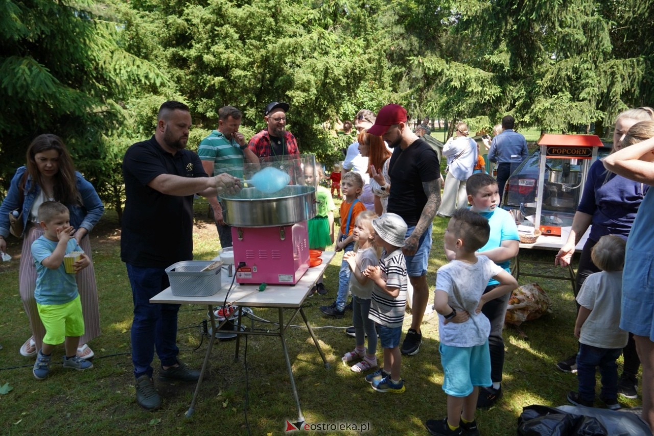 Rodzinny Dzień Dziecka w Przedszkolu Miejskim nr 13 [5.06.2025] - zdjęcie #19 - eOstroleka.pl
