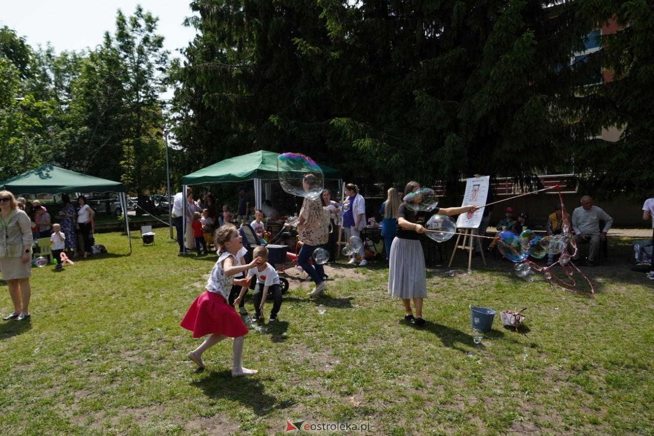 Rodzinny Dzień Dziecka w Przedszkolu Miejskim nr 13 [5.06.2025] - zdjęcie #12 - eOstroleka.pl