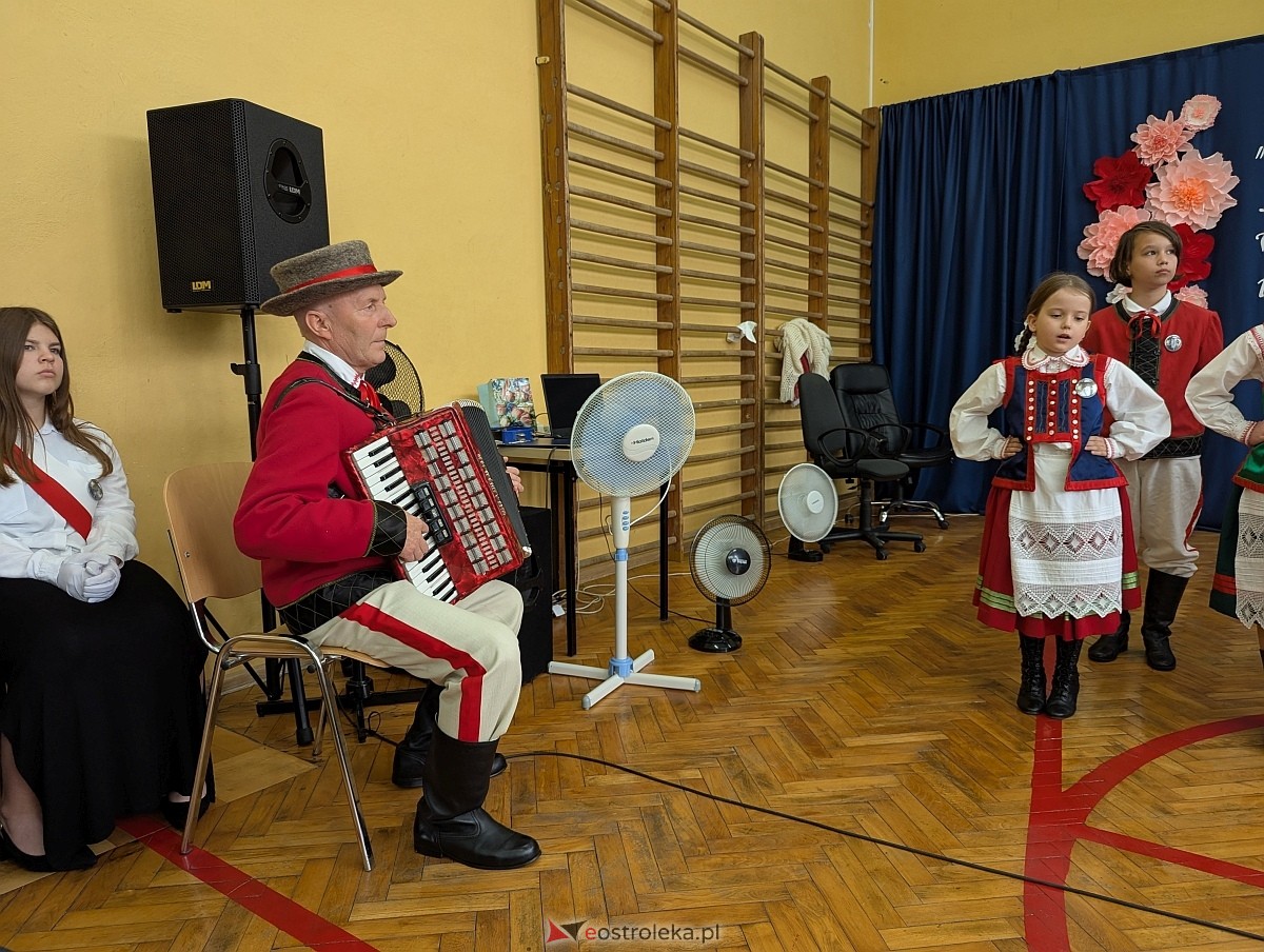 Jubileusz w Szkole Podstawowej w Zawadach [05.06.2025] - zdjęcie #39 - eOstroleka.pl