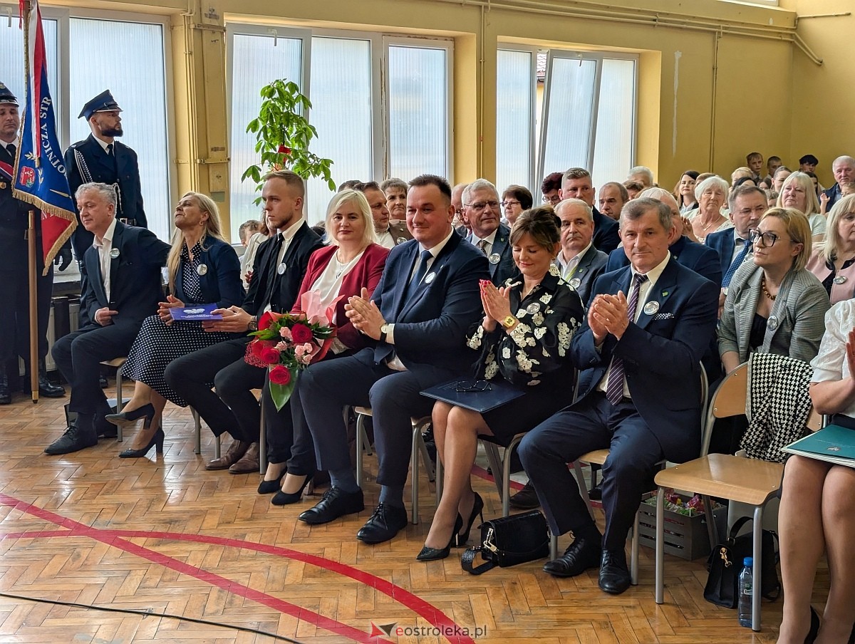Jubileusz w Szkole Podstawowej w Zawadach [05.06.2025] - zdjęcie #24 - eOstroleka.pl