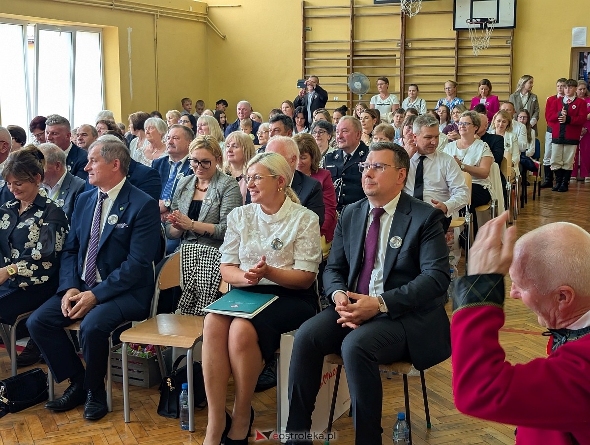 Jubileusz w Szkole Podstawowej w Zawadach [05.06.2025] - zdjęcie #22 - eOstroleka.pl