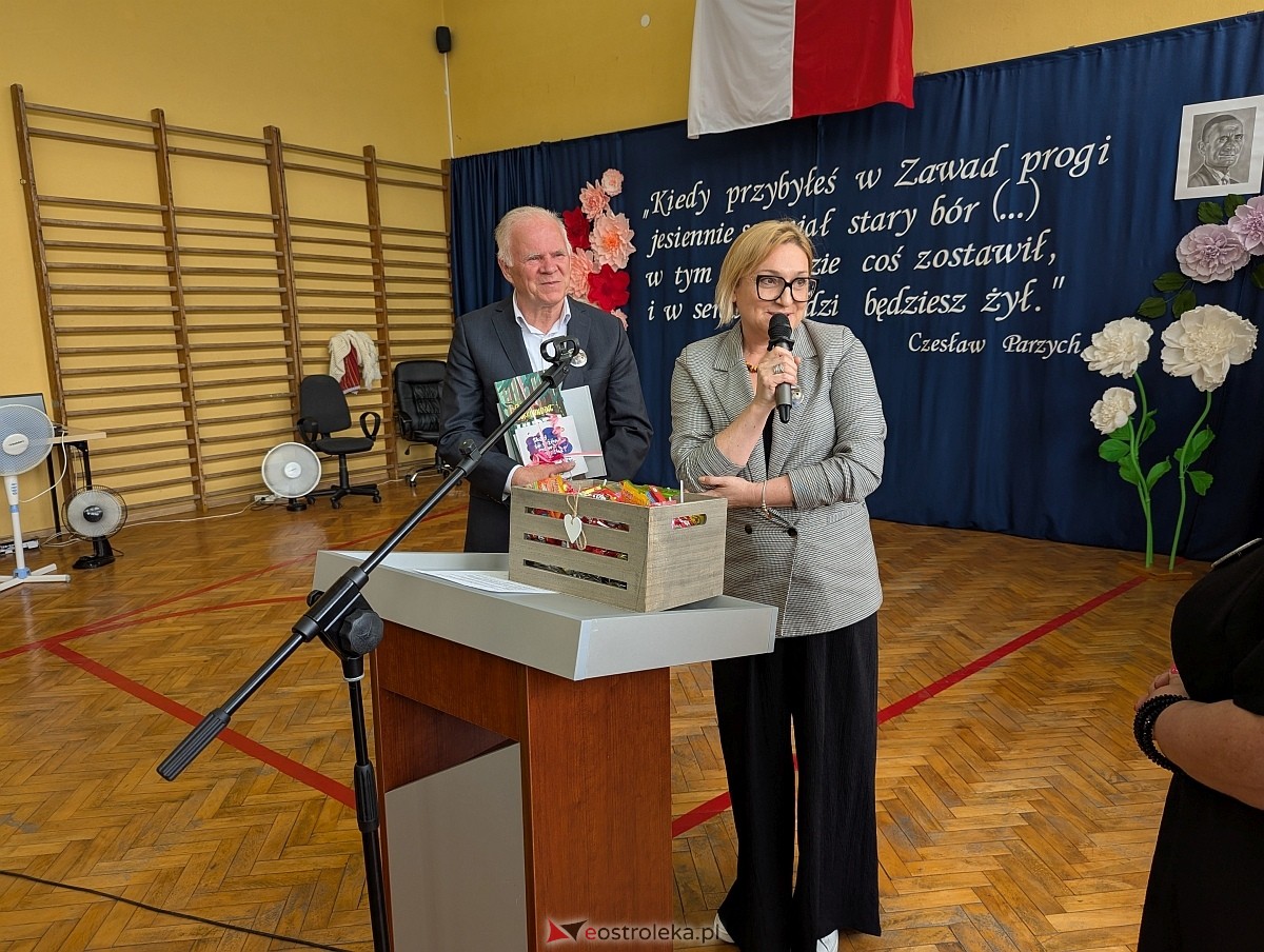 Jubileusz w Szkole Podstawowej w Zawadach [05.06.2025] - zdjęcie #10 - eOstroleka.pl