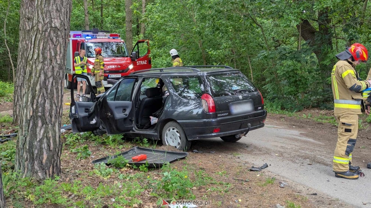 Wypadek na Sosnowej w Ławach [06.06.2025] - zdjęcie #23 - eOstroleka.pl
