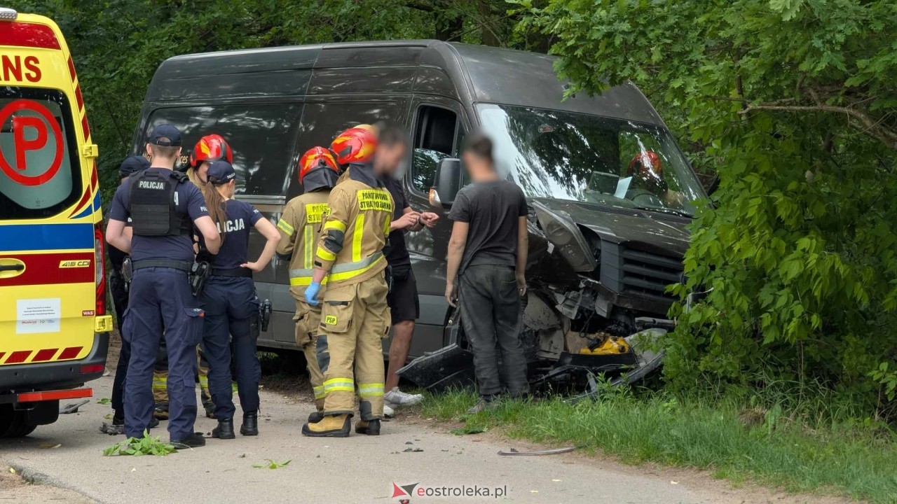 Wypadek na Sosnowej w Ławach [06.06.2025] - zdjęcie #18 - eOstroleka.pl