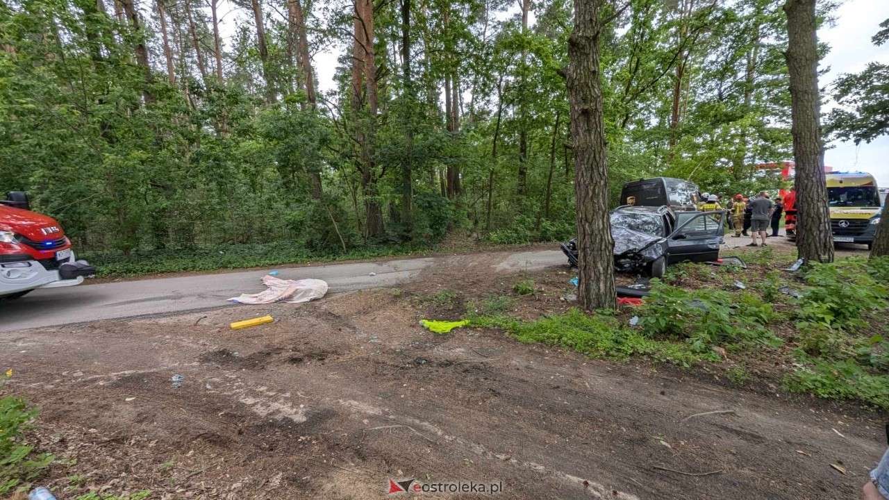 Wypadek na Sosnowej w Ławach [06.06.2025] - zdjęcie #17 - eOstroleka.pl