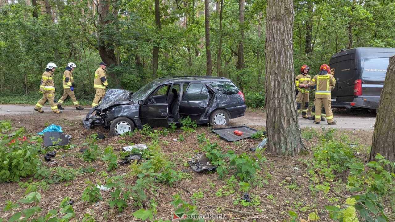 Wypadek na Sosnowej w Ławach [06.06.2025] - zdjęcie #11 - eOstroleka.pl
