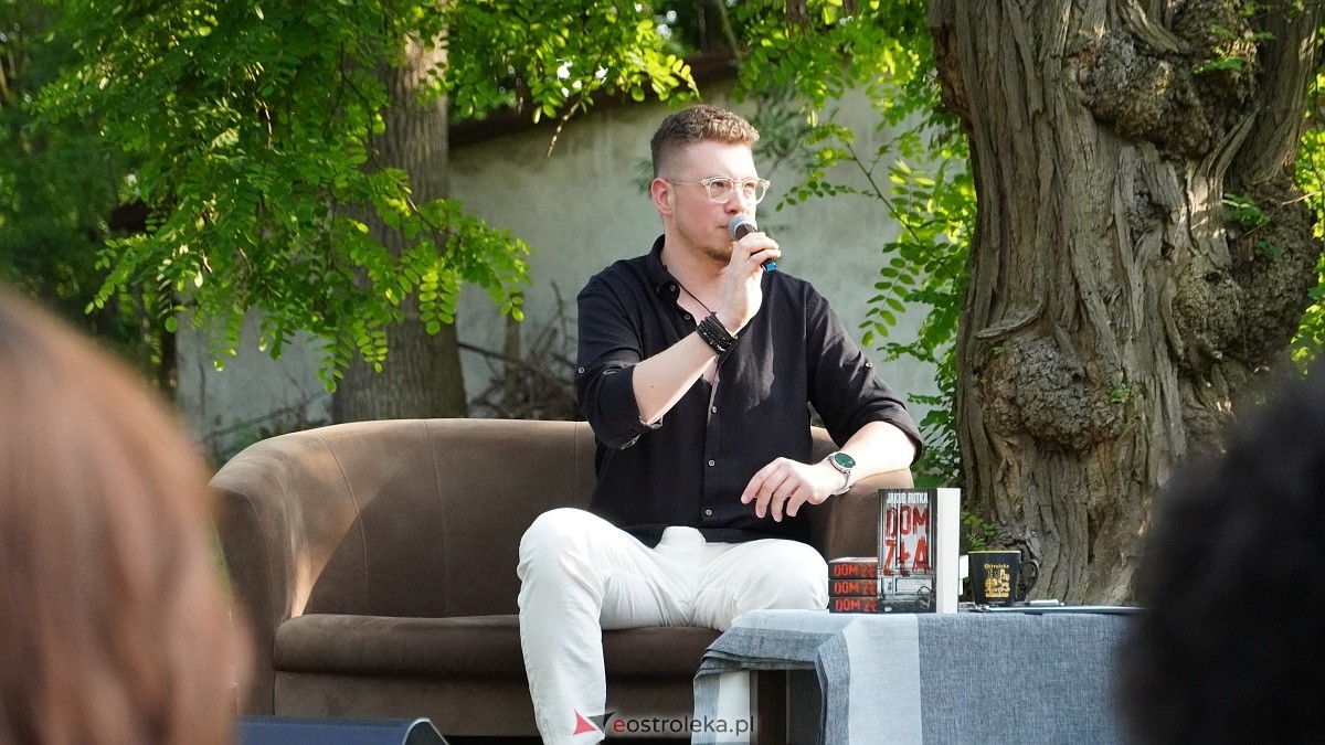 Spotkanie z Jakubem Rutką [06.06.2025] - zdjęcie #36 - eOstroleka.pl