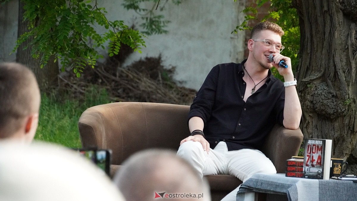 Spotkanie z Jakubem Rutką [06.06.2025] - zdjęcie #8 - eOstroleka.pl