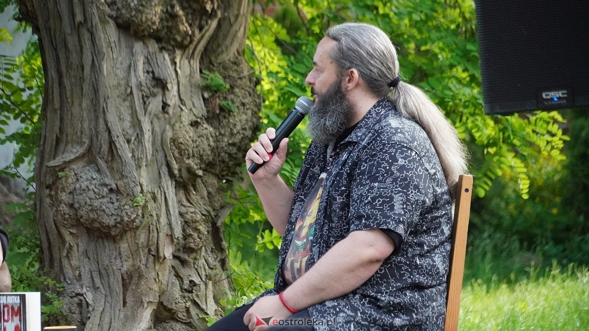 Spotkanie z Jakubem Rutką [06.06.2025] - zdjęcie #6 - eOstroleka.pl