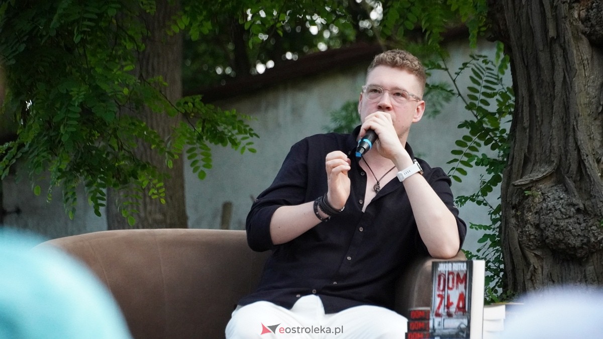 Spotkanie z Jakubem Rutką [06.06.2025] - zdjęcie #4 - eOstroleka.pl