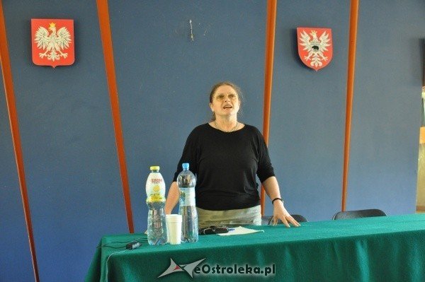 Spotkanie z prof. Krystyną Pawłowicz w Ostrołęce (1.X.2011) - zdjęcie #2 - eOstroleka.pl