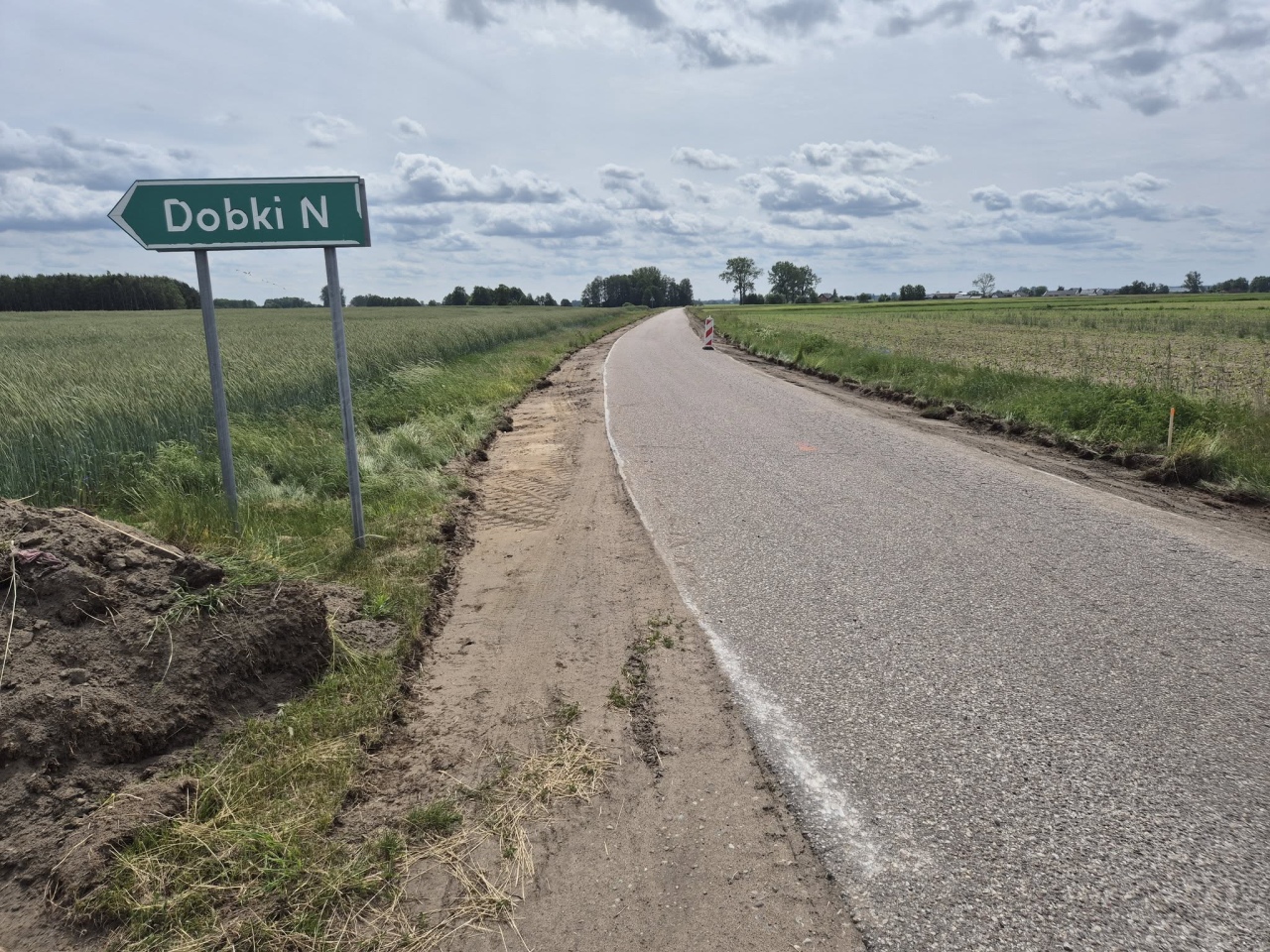 Przebudowa drogi gminnej Łady-Mans – Załuski – Wólka Czerwińska – Dobki [07.06.2025] - zdjęcie #4 - eOstroleka.pl