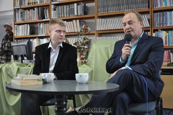 Spotaknie z Januszem Leonem Wiśniewskim w Ostrołęce (1.IX.2011) - zdjęcie #1 - eOstroleka.pl