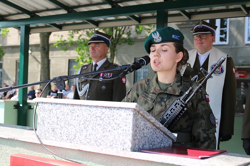 Przysięga wojskowa w Przasnyszu [7.06.2025] - zdjęcie #10 - eOstroleka.pl