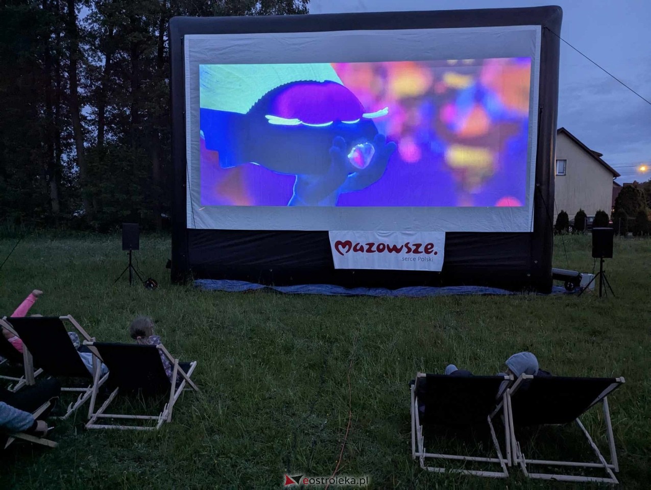 Letnie Kino Plenerowe na Osiedlu Łazek [7.06.2025] - zdjęcie #1 - eOstroleka.pl