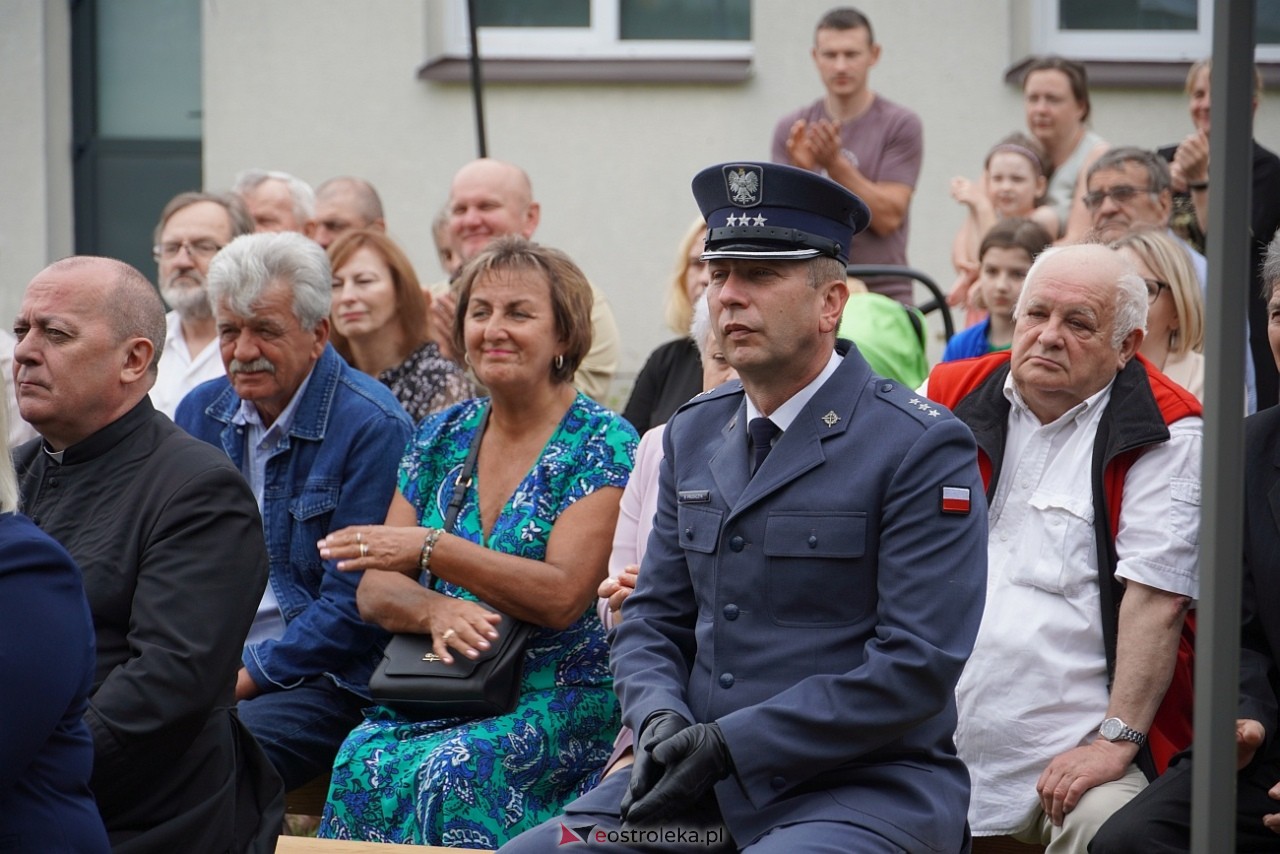 W hołdzie Sybirakom. Uroczystość poświęcona pamięci wywiezionych na Sybir mieszkańców gminy Rzekuń [8.06.2025] - zdjęcie #88 - eOstroleka.pl