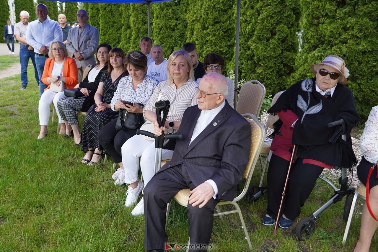 W hołdzie Sybirakom. Uroczystość poświęcona pamięci wywiezionych na Sybir mieszkańców gminy Rzekuń [8.06.2025] - zdjęcie #84 - eOstroleka.pl