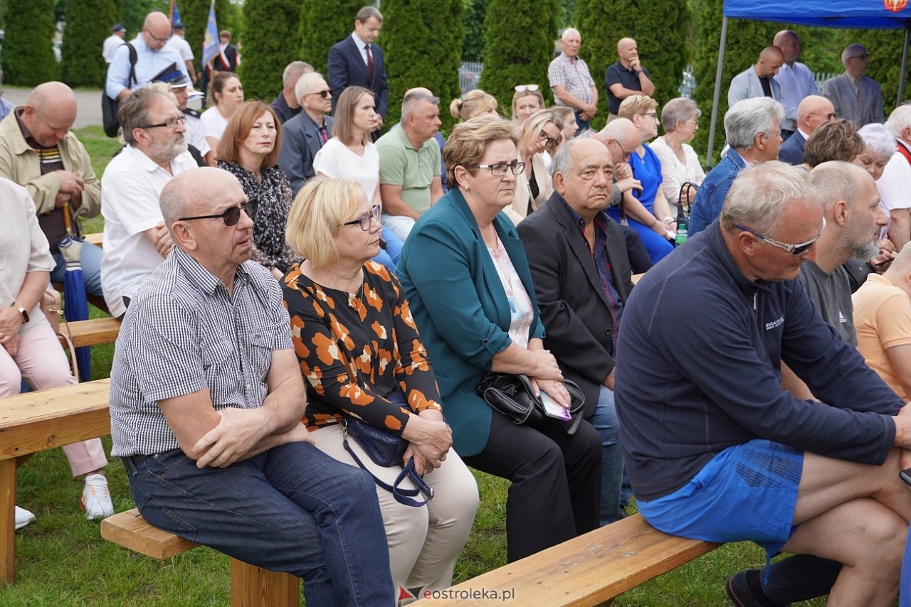 W hołdzie Sybirakom. Uroczystość poświęcona pamięci wywiezionych na Sybir mieszkańców gminy Rzekuń [8.06.2025] - zdjęcie #70 - eOstroleka.pl