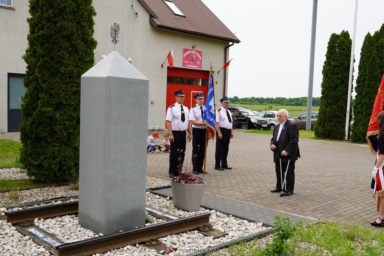 W hołdzie Sybirakom. Uroczystość poświęcona pamięci wywiezionych na Sybir mieszkańców gminy Rzekuń [8.06.2025] - zdjęcie #52 - eOstroleka.pl