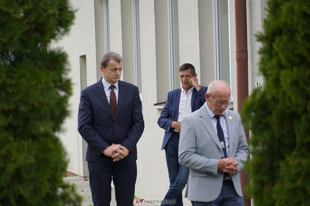W hołdzie Sybirakom. Uroczystość poświęcona pamięci wywiezionych na Sybir mieszkańców gminy Rzekuń [8.06.2025] - zdjęcie #49 - eOstroleka.pl