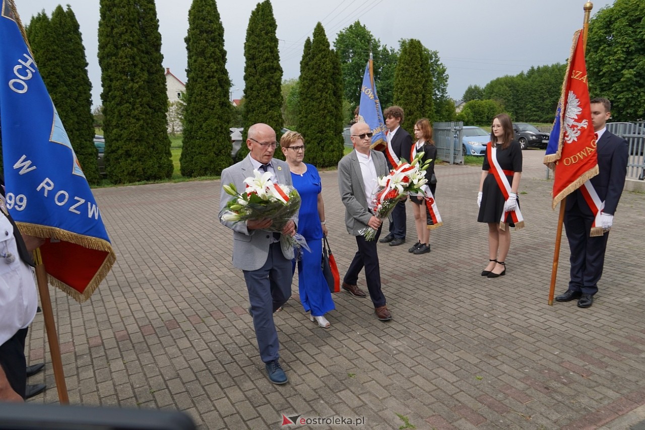 W hołdzie Sybirakom. Uroczystość poświęcona pamięci wywiezionych na Sybir mieszkańców gminy Rzekuń [8.06.2025] - zdjęcie #47 - eOstroleka.pl
