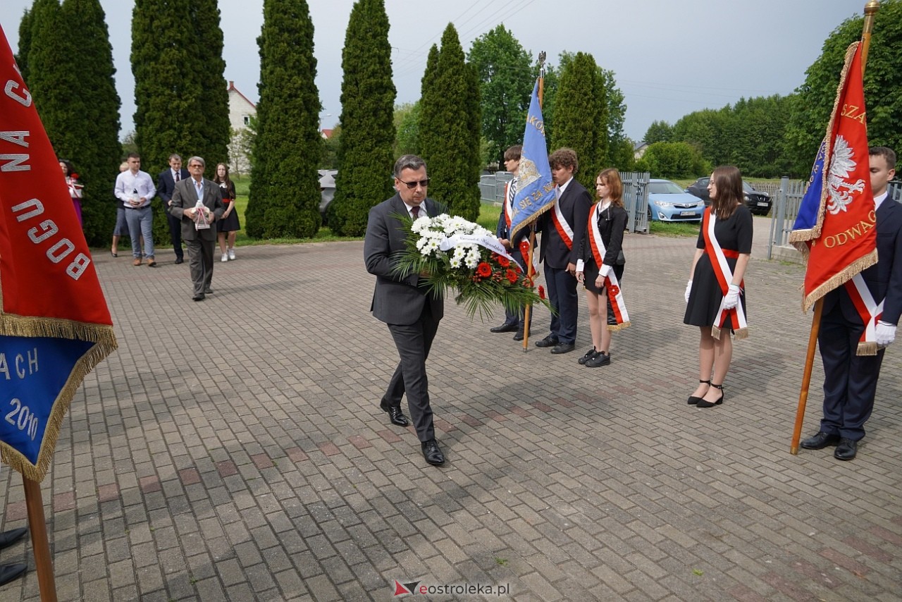 W hołdzie Sybirakom. Uroczystość poświęcona pamięci wywiezionych na Sybir mieszkańców gminy Rzekuń [8.06.2025] - zdjęcie #38 - eOstroleka.pl