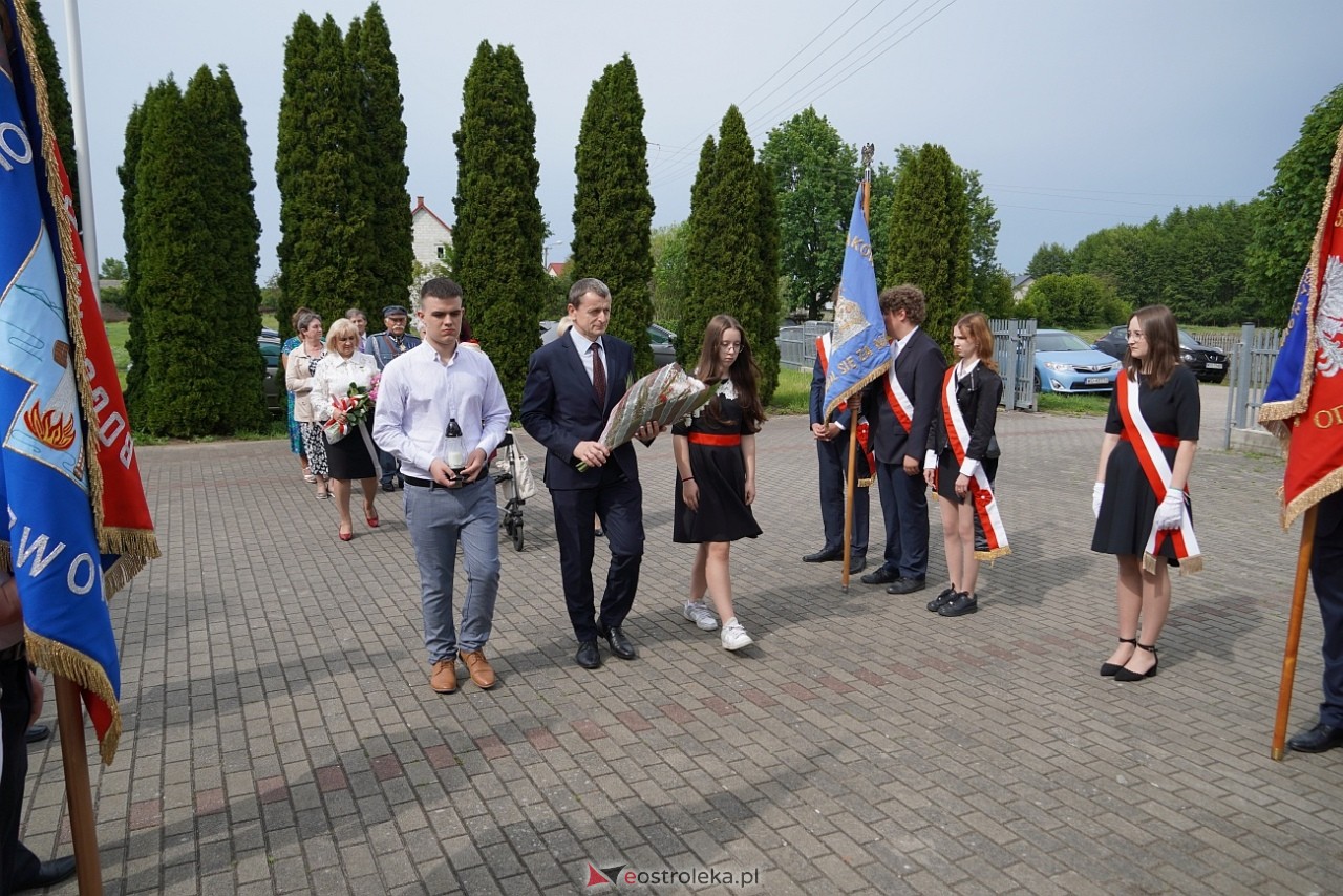 W hołdzie Sybirakom. Uroczystość poświęcona pamięci wywiezionych na Sybir mieszkańców gminy Rzekuń [8.06.2025] - zdjęcie #28 - eOstroleka.pl
