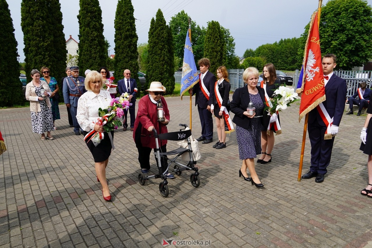 W hołdzie Sybirakom. Uroczystość poświęcona pamięci wywiezionych na Sybir mieszkańców gminy Rzekuń [8.06.2025] - zdjęcie #22 - eOstroleka.pl