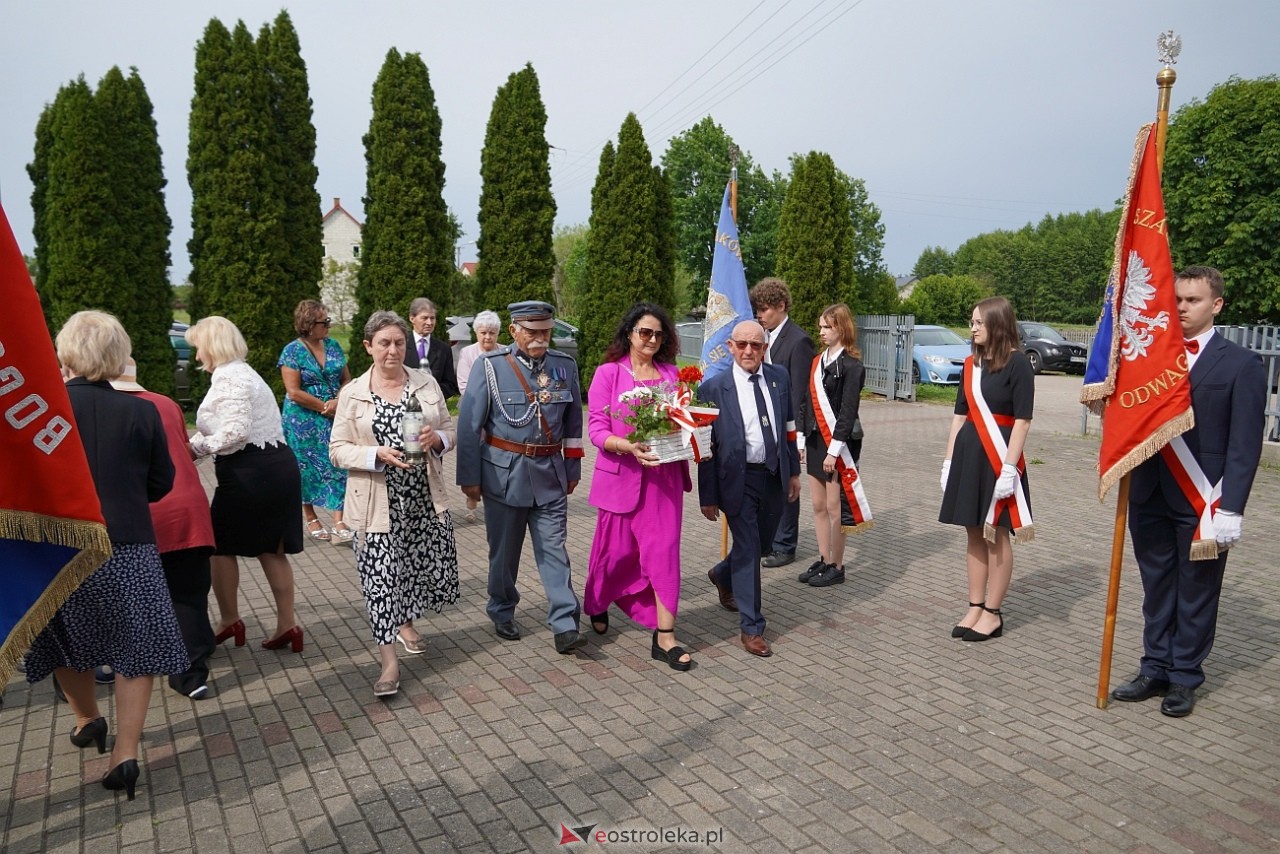 W hołdzie Sybirakom. Uroczystość poświęcona pamięci wywiezionych na Sybir mieszkańców gminy Rzekuń [8.06.2025] - zdjęcie #20 - eOstroleka.pl