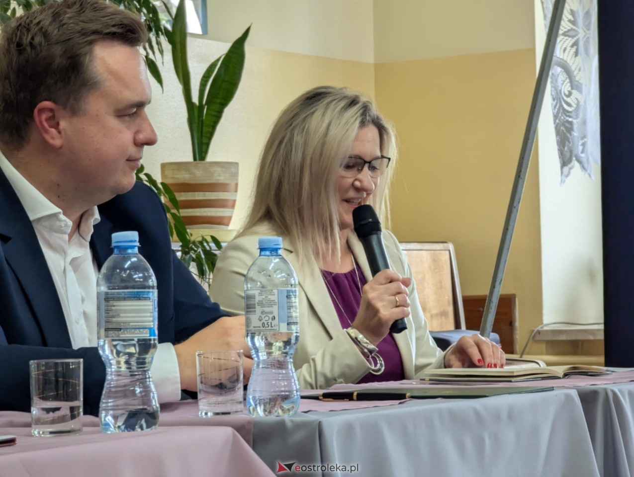 Czytanie Norwida w II LO w Ostrołęce [09.06.2025] - zdjęcie #36 - eOstroleka.pl