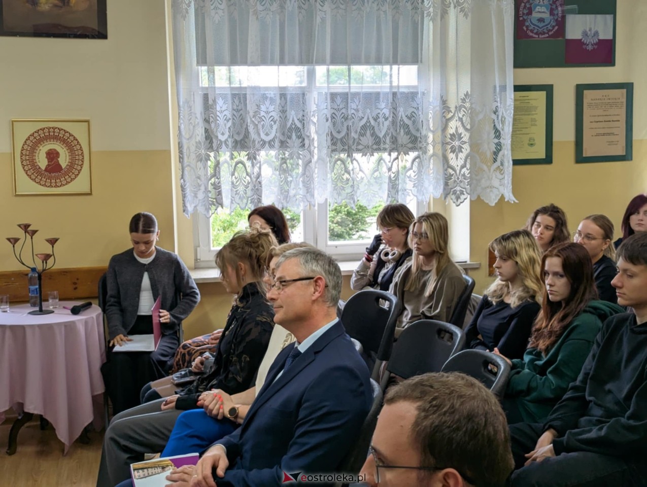 Czytanie Norwida w II LO w Ostrołęce [09.06.2025] - zdjęcie #4 - eOstroleka.pl