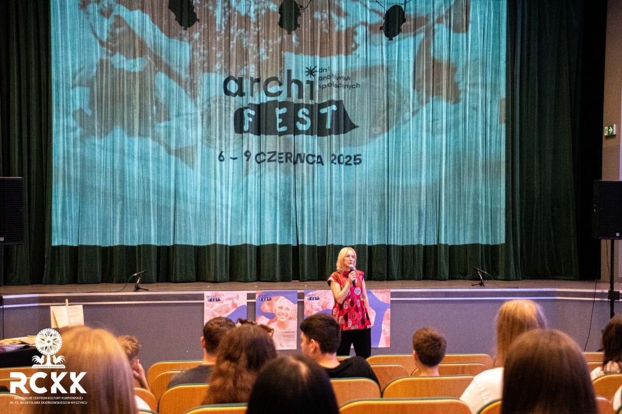 II Myszyniecki ArchiFest w RCKK [09.06.2025] - zdjęcie #15 - eOstroleka.pl