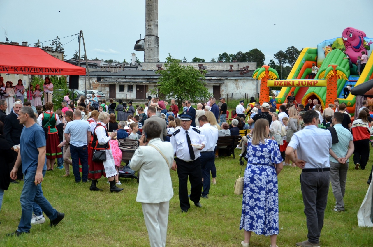 Pożegnanie proboszcza i festyn parafialny w Kadzidle [10.06.2025] - zdjęcie #59 - eOstroleka.pl
