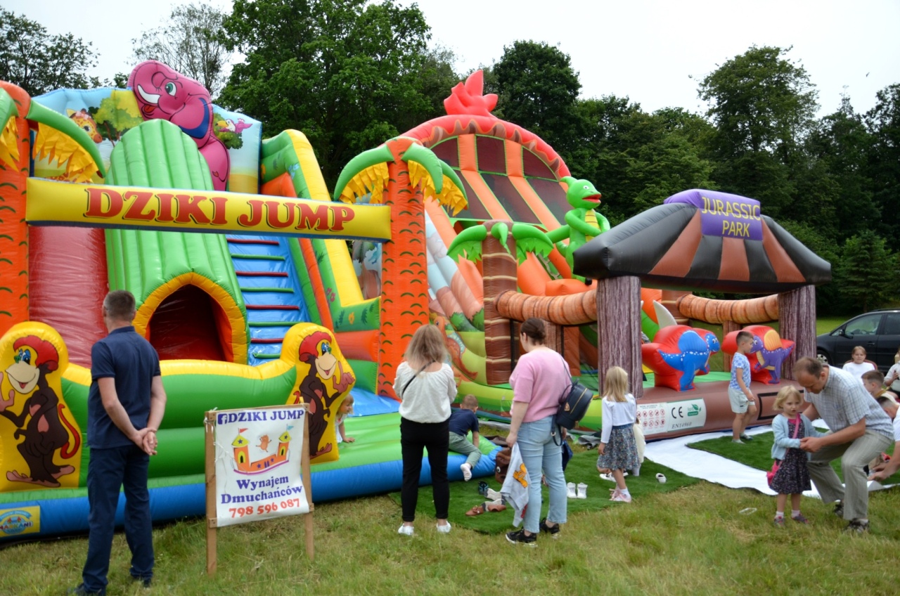 Pożegnanie proboszcza i festyn parafialny w Kadzidle [10.06.2025] - zdjęcie #52 - eOstroleka.pl