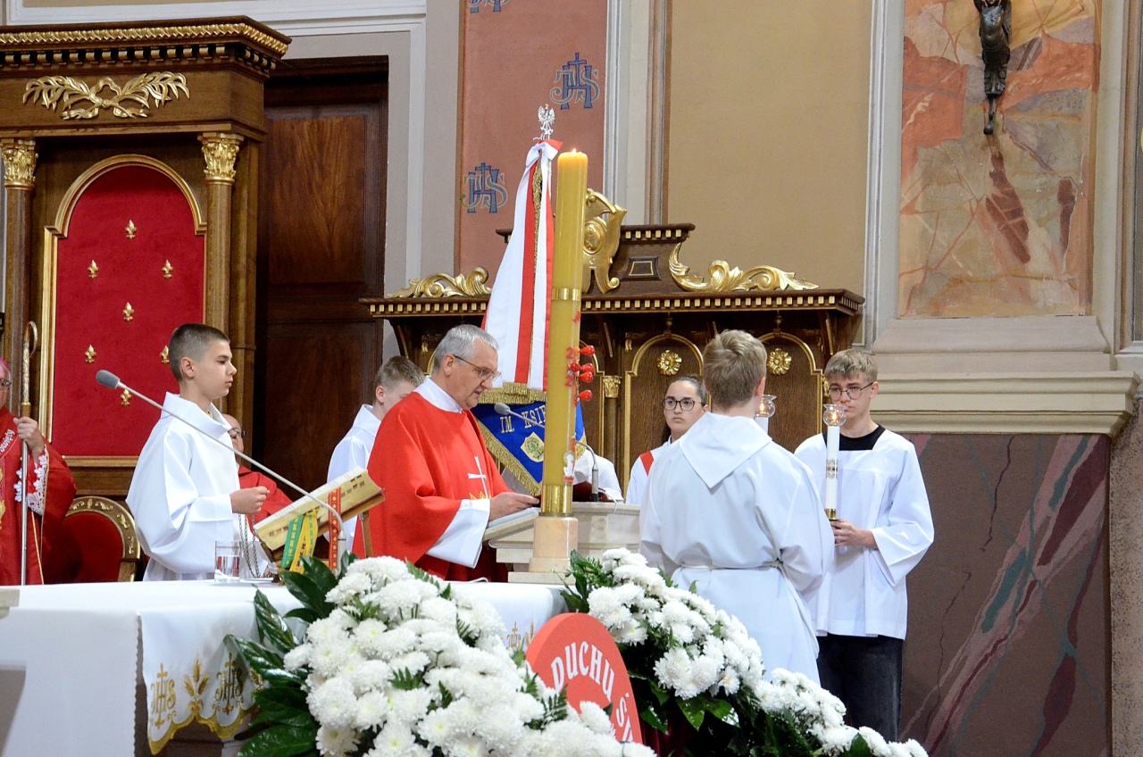 Pożegnanie proboszcza i festyn parafialny w Kadzidle [10.06.2025] - zdjęcie #40 - eOstroleka.pl